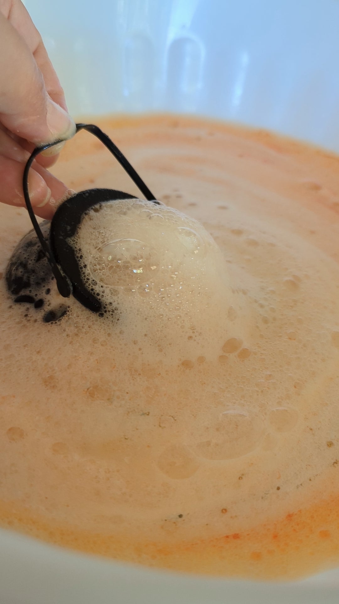 CAULDRON BATH BOMB