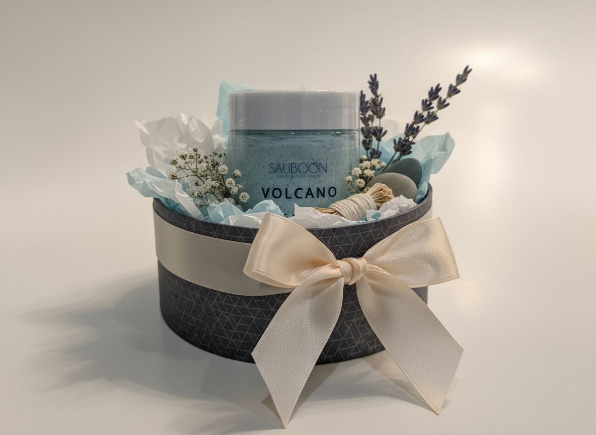 Volcano Foaming Sugar Scrubs. made locally here in San Diego in small batches.  Highest quality ingredients used to give the best lather, nourishment, exfoliation and cleansing experience.  Made with organic cane sugar, jojoba oil and sweet almond oil. Great for gifting for birthdays, celebrations, bridal showers or self care gift to yourself!
